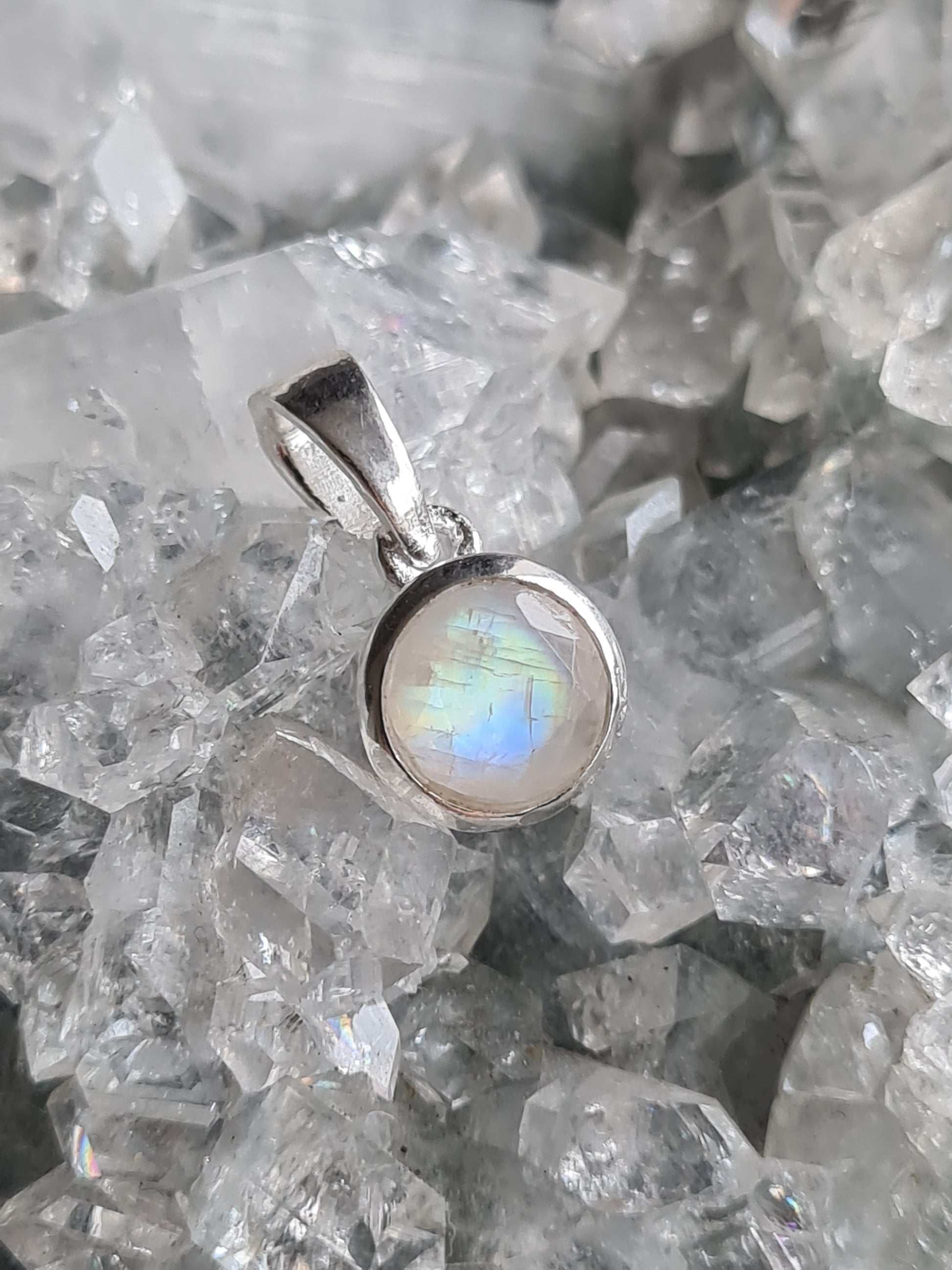 Natural Rainbow Moonstone Faceted Stone Pendant in Sterling Silver.