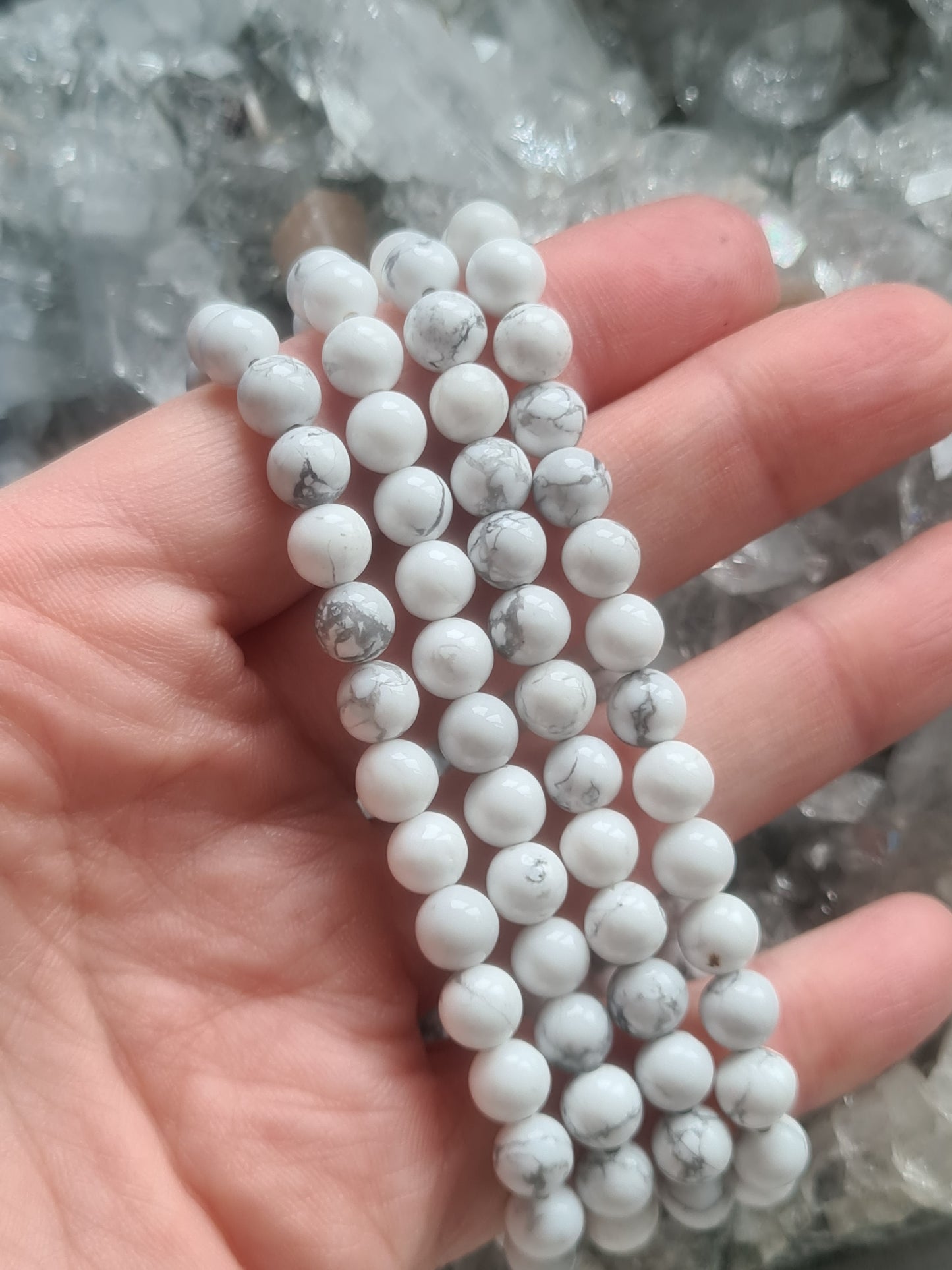 Howlite (White) Bracelet | 6mm bead