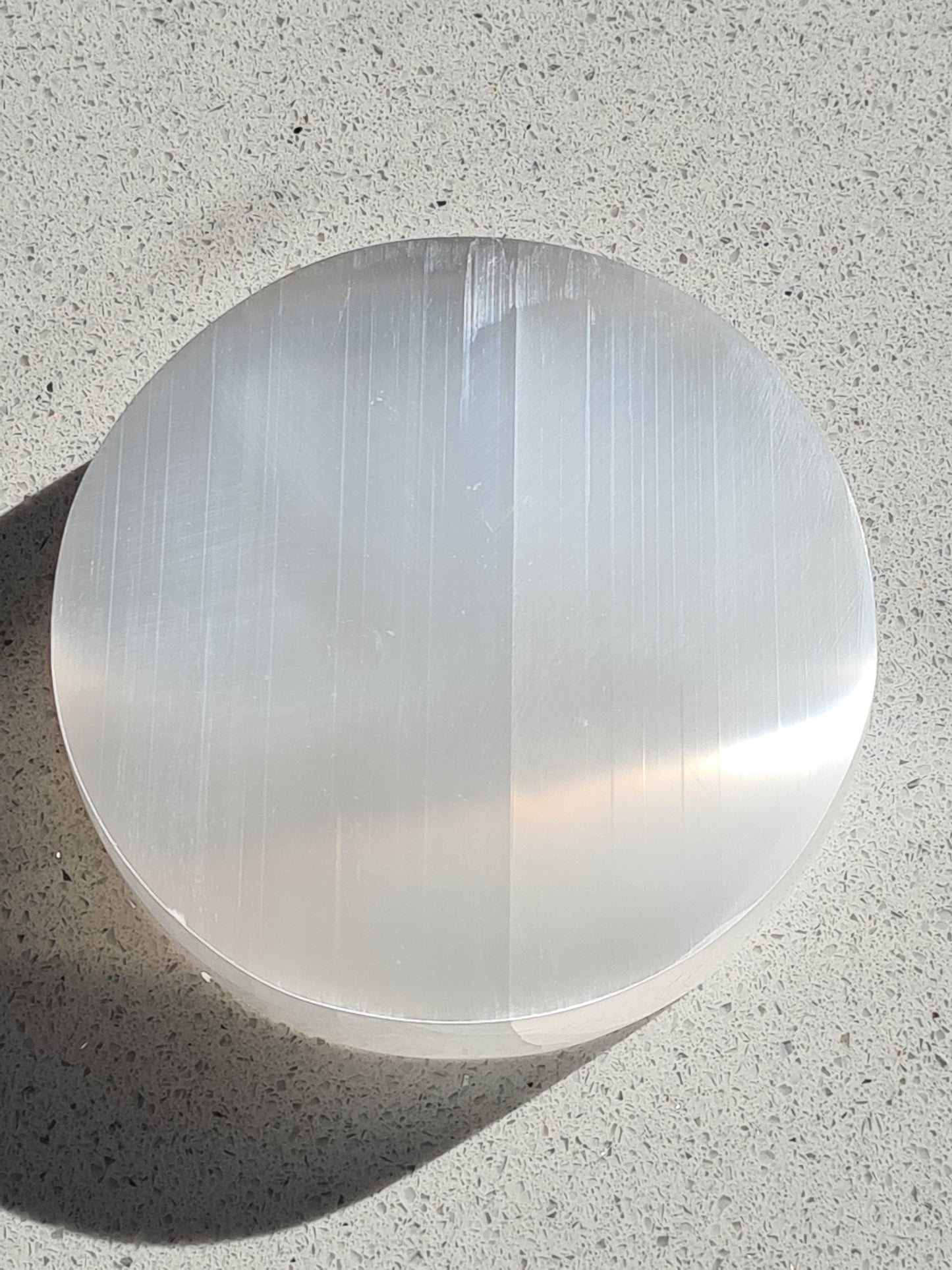 Selenite Charging Plate | Round 6.5cm